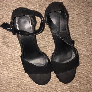 H&M’s black strap wedges